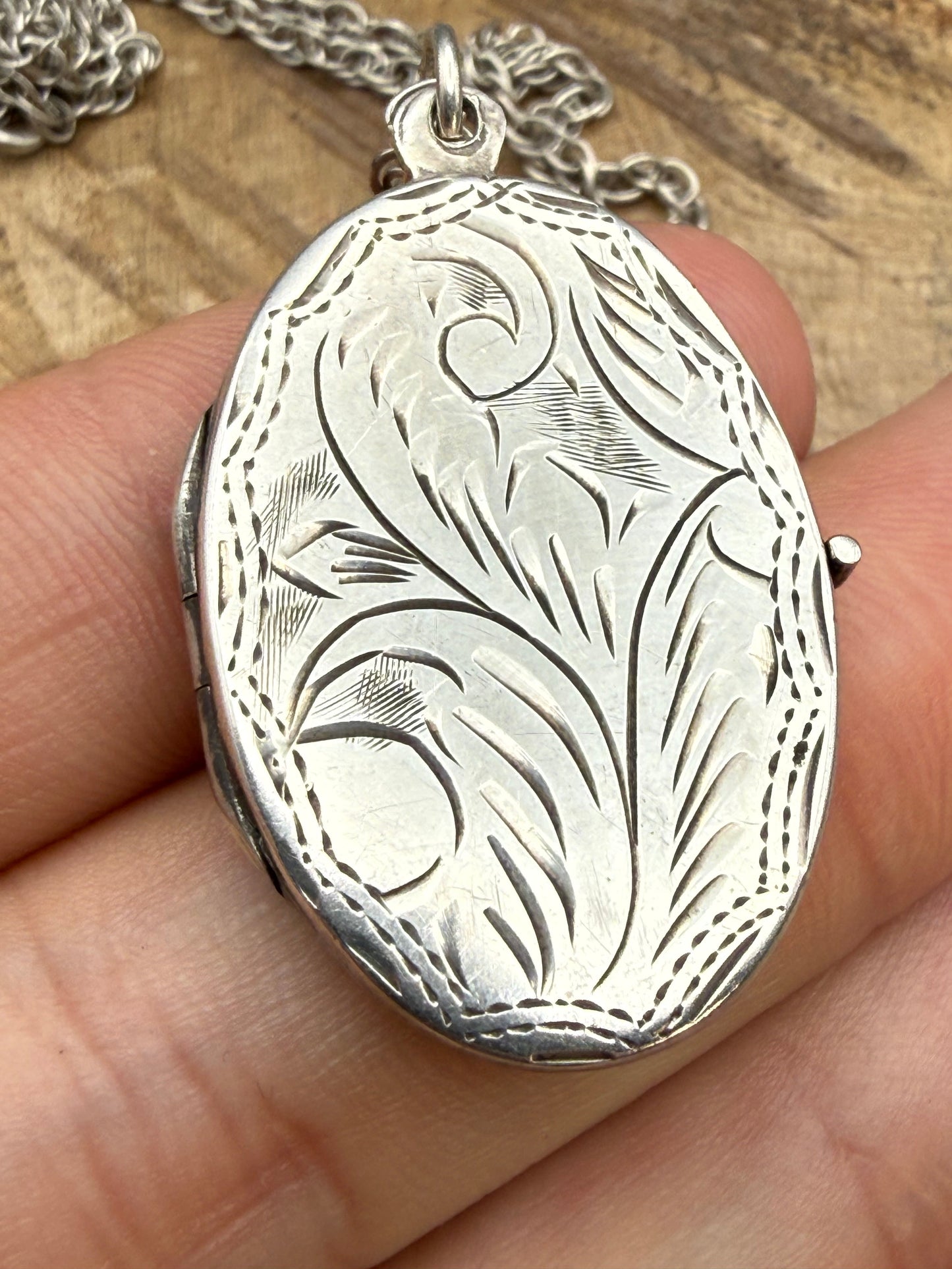 Vintage Sterling Silver Photo Locket Necklace
