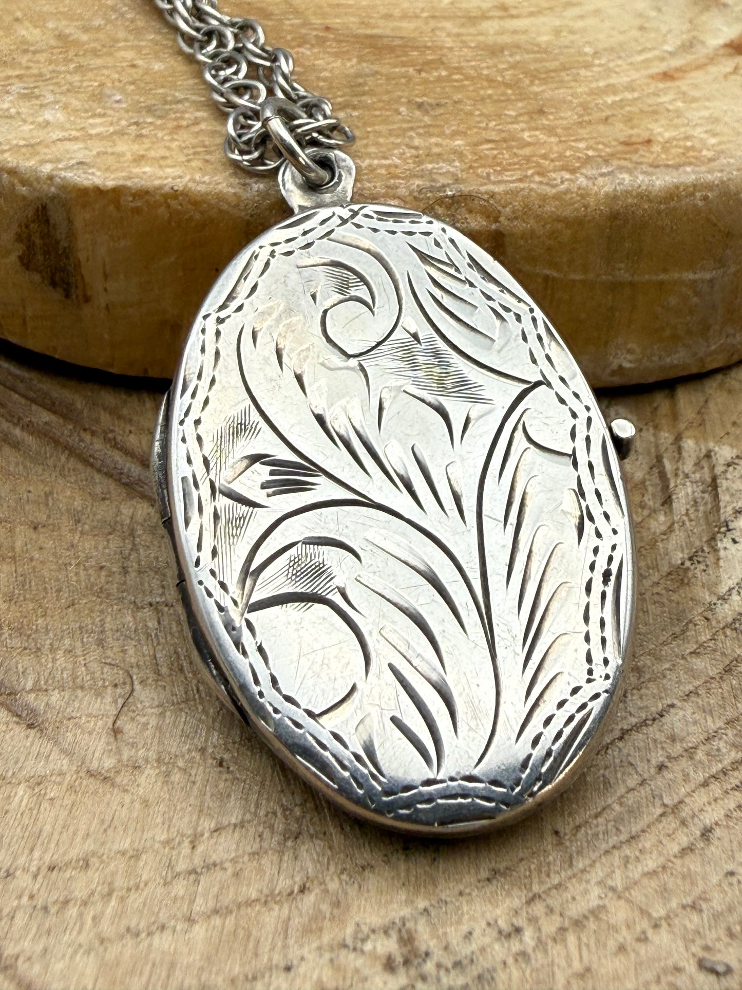 Vintage Sterling Silver Photo Locket Necklace