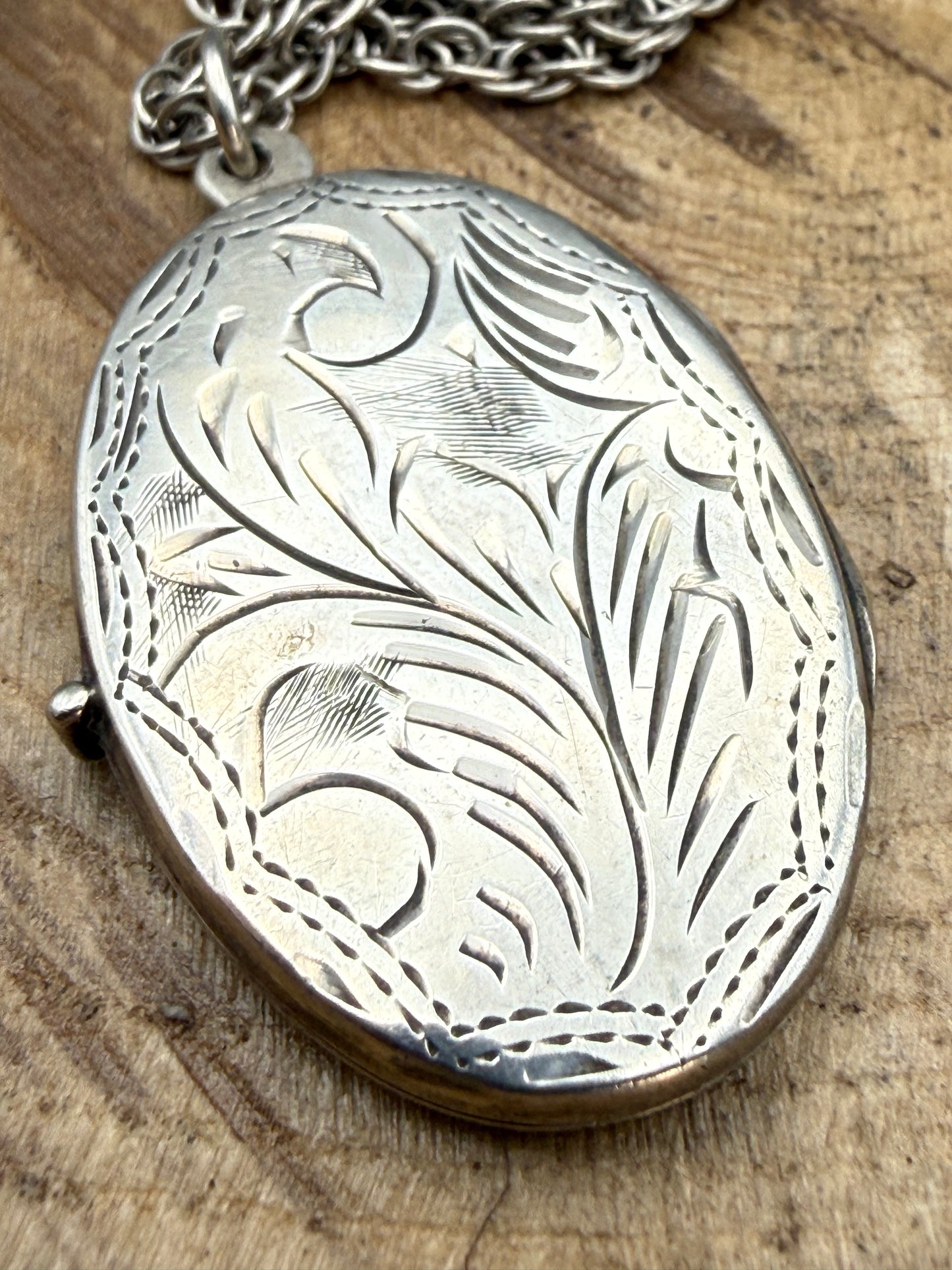 Vintage Sterling Silver Photo Locket Necklace