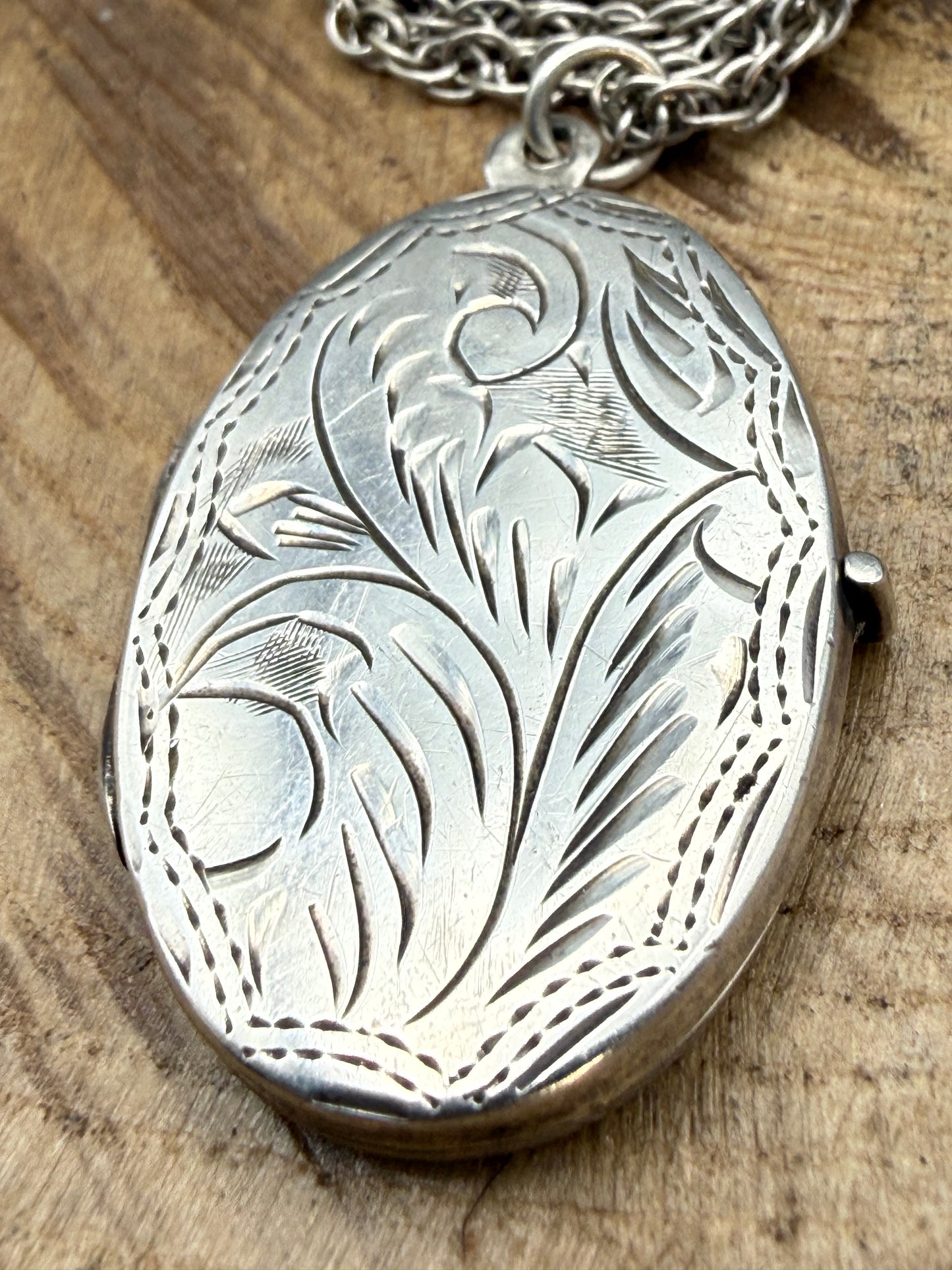 Vintage Sterling Silver Photo Locket Necklace