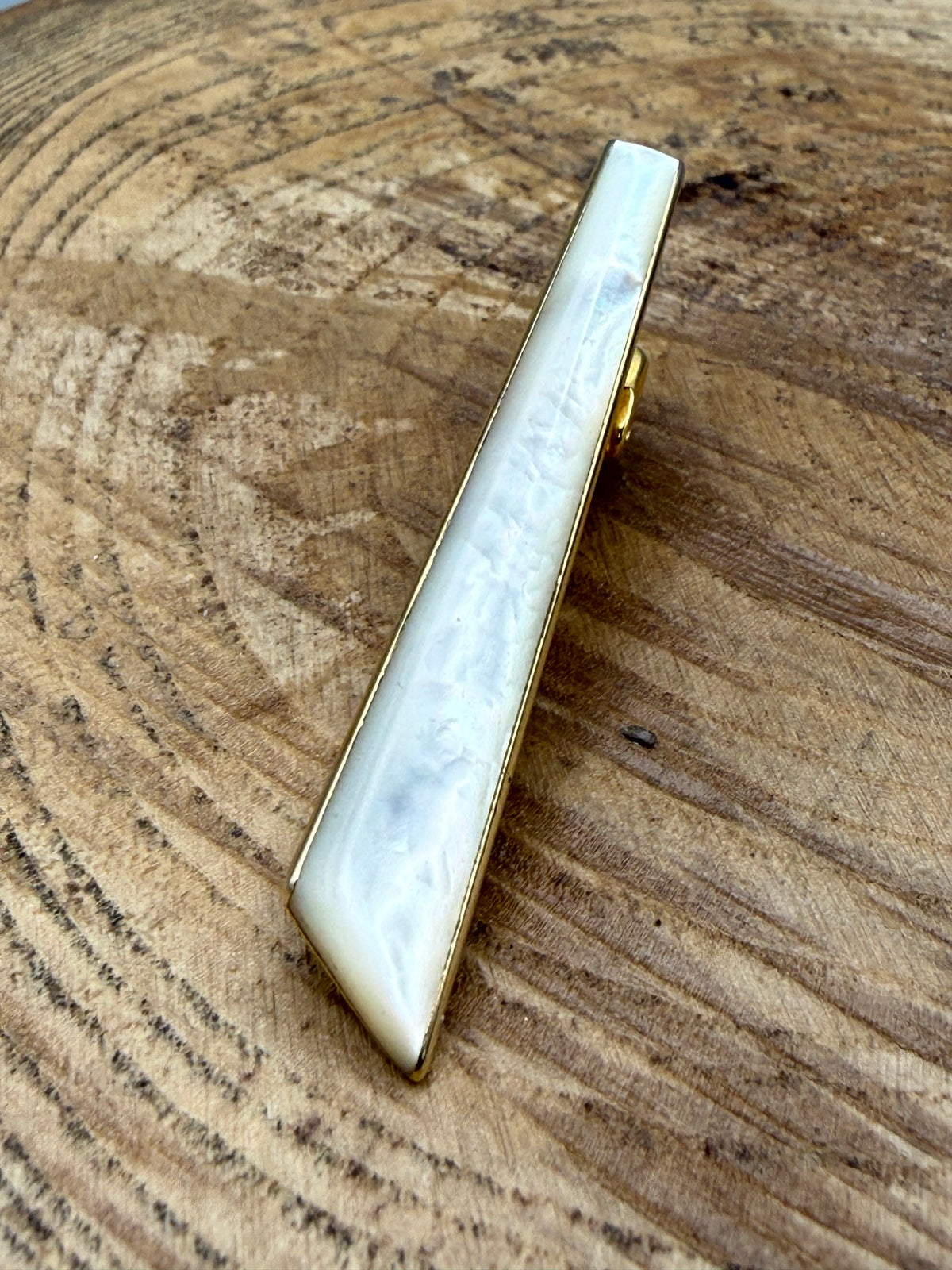 Vintage Mother of Pearl Tie Clip, Gold Tone Slice