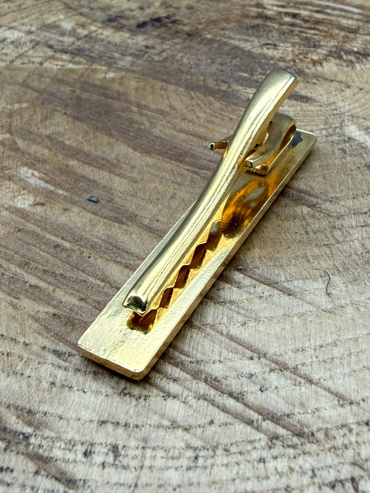 Vintage Mother of Pearl Tie Clip, Gold Tone Fluted Border