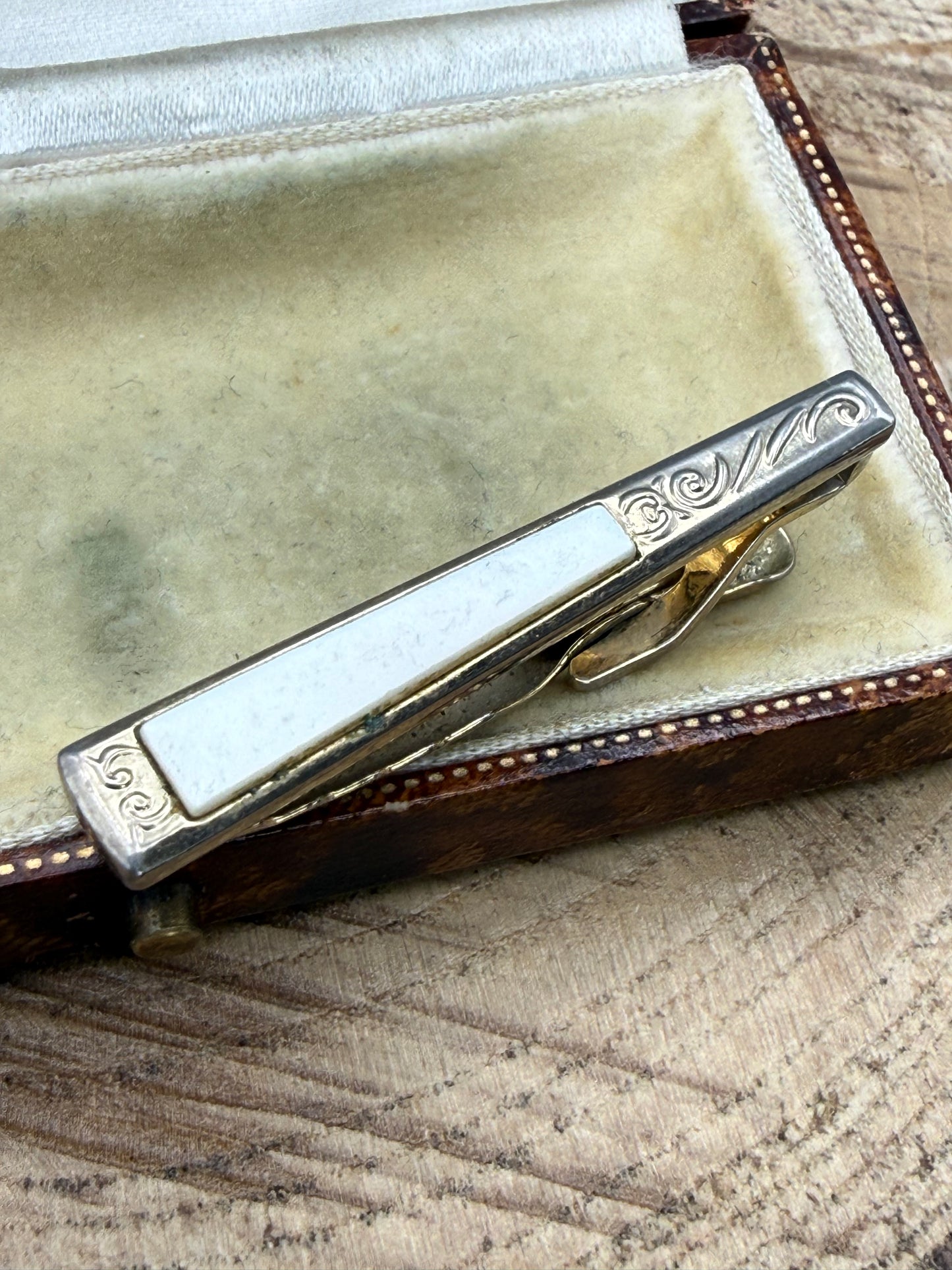 Vintage Scroll Edged Tie Clip by Nippy Clip