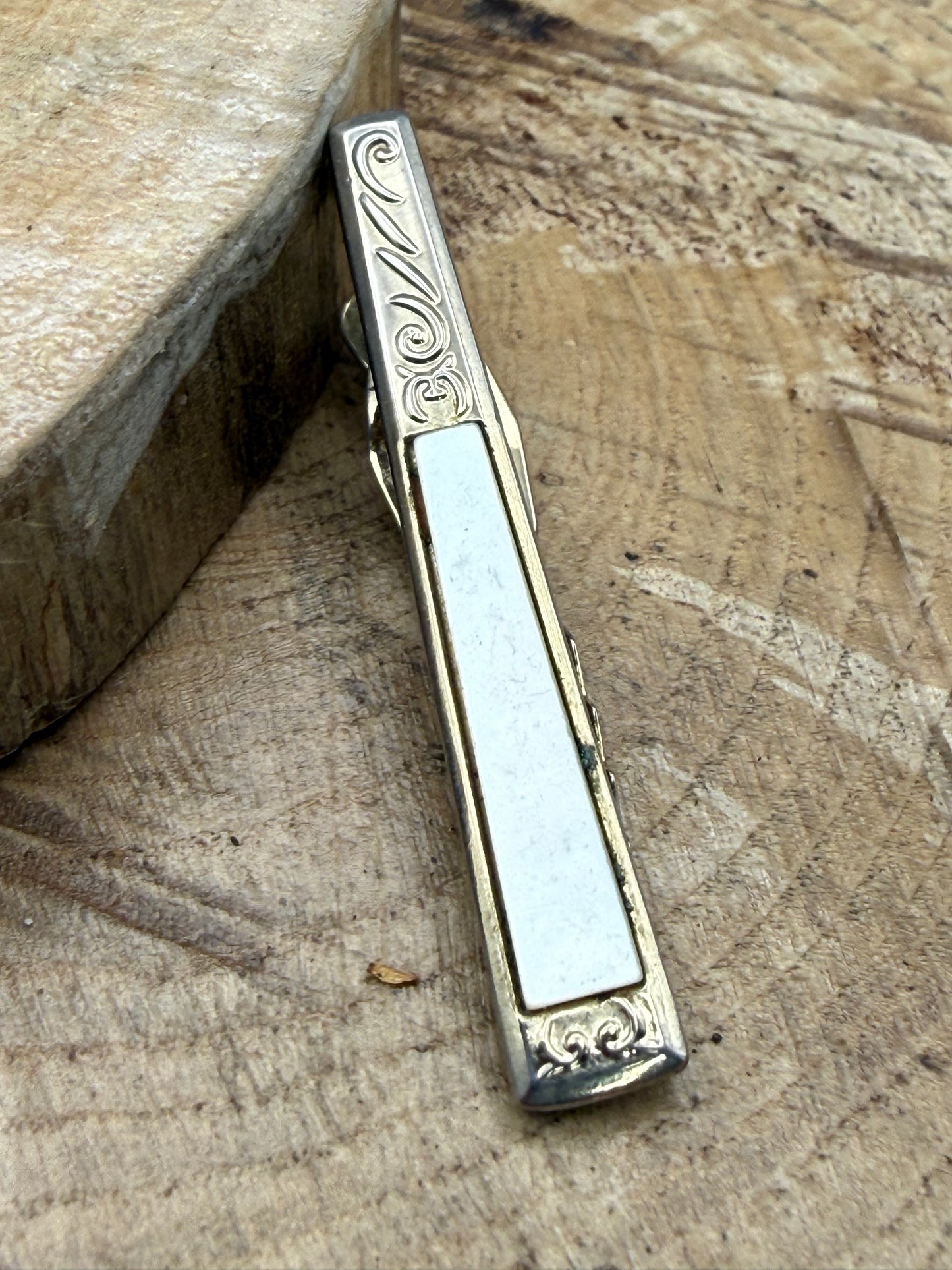 Vintage Scroll Edged Tie Clip by Nippy Clip