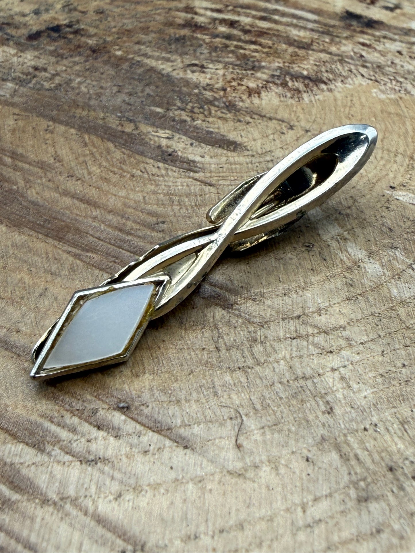 Vintage 'Nippy Clip' Infinity Loop Tie Clip