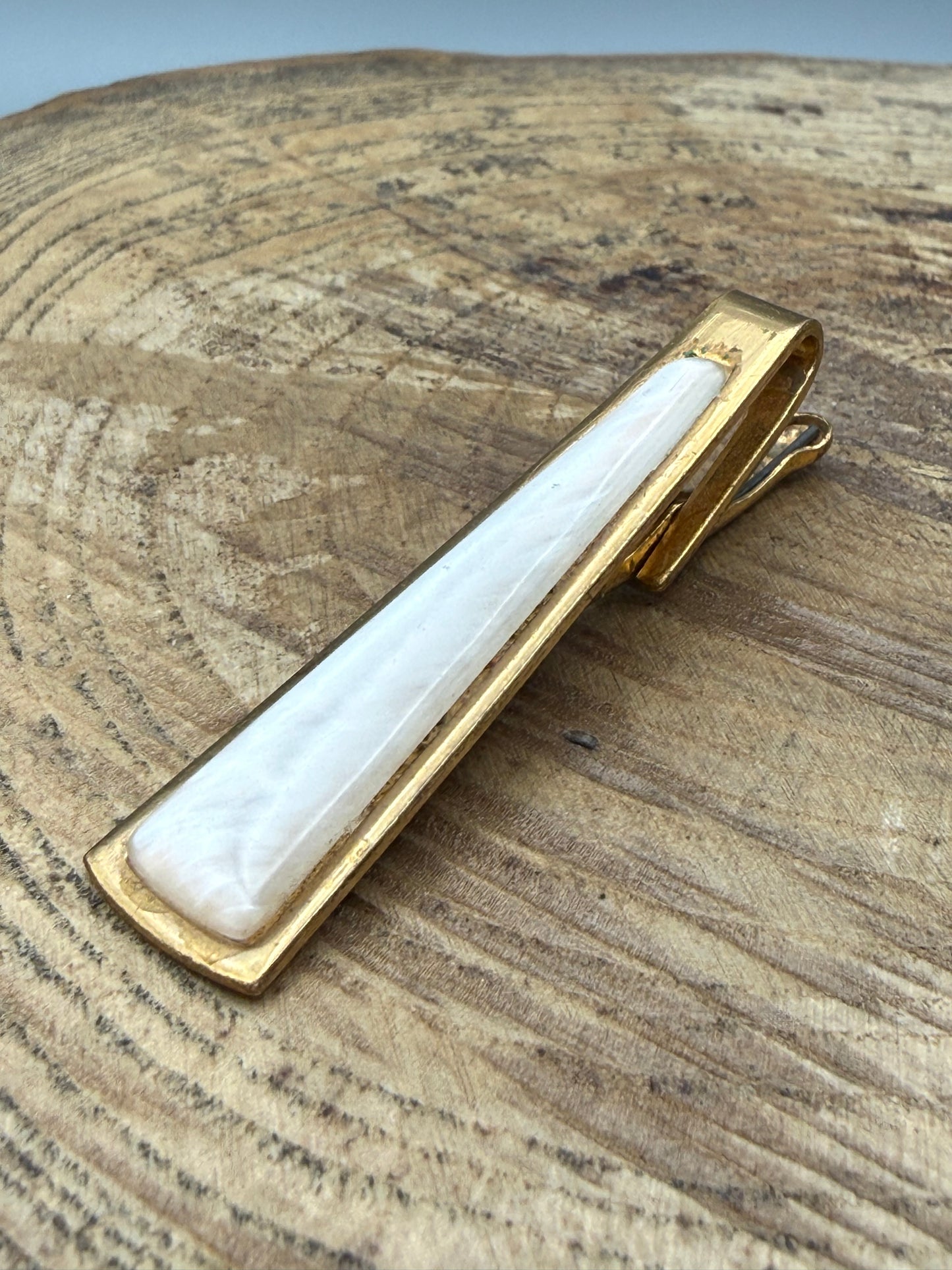 Vintage Gold Tone Tie Clip, Mother of Pearl Style
