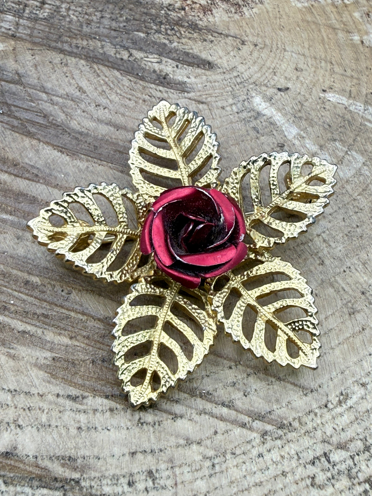 Vintage Gold Tone Rose Brooch with Openwork Leaves