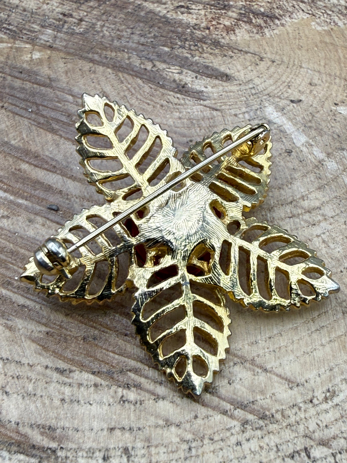 Vintage Gold Tone Rose Brooch with Openwork Leaves