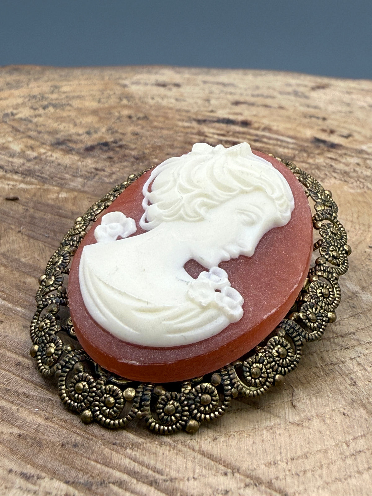 Vintage West German Cameo Brooch, Resin & Filigree