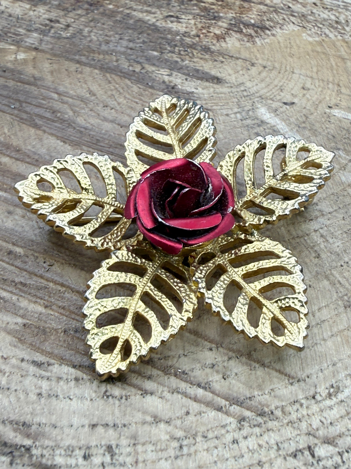 Vintage Gold Tone Rose Brooch with Openwork Leaves