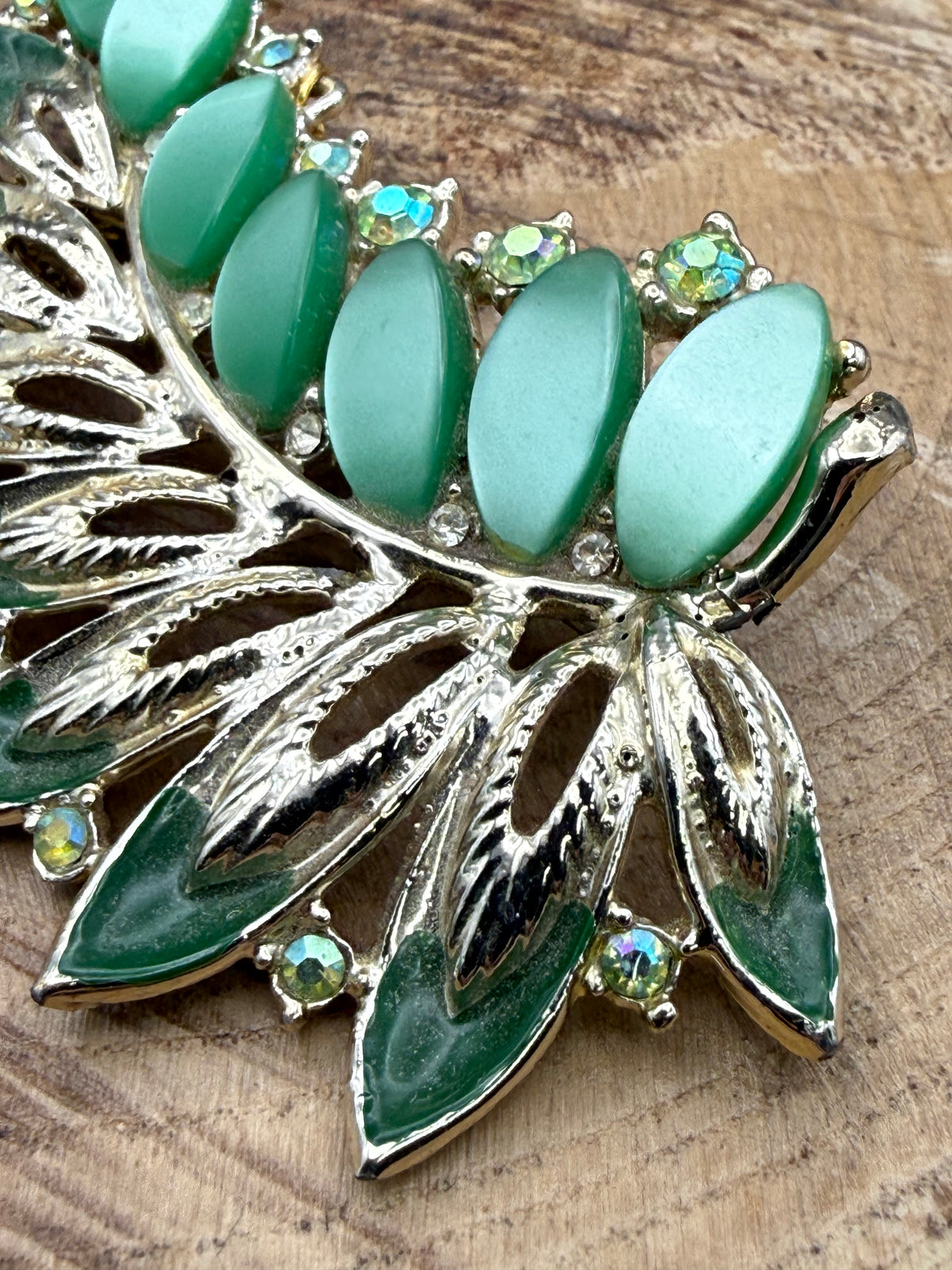 Vintage Green Lucite Leaf Brooch, 1960s