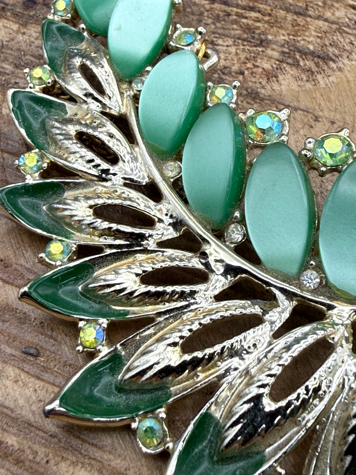 Vintage Green Lucite Leaf Brooch, 1960s