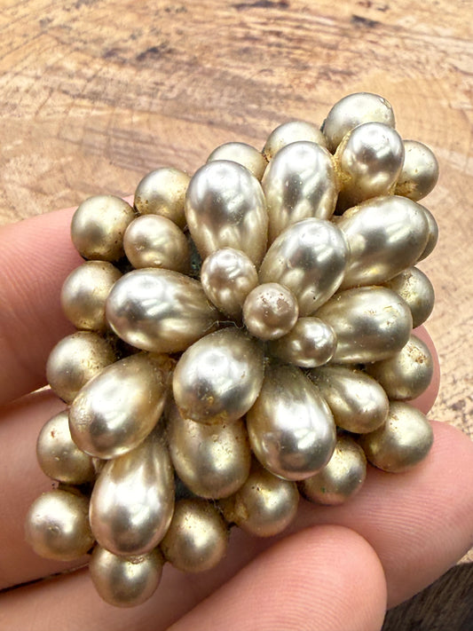 Vintage Striking Faux Pearl Cluster Brooch