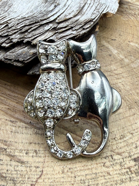 Vintage Silver Tone Entwined Cats Brooch