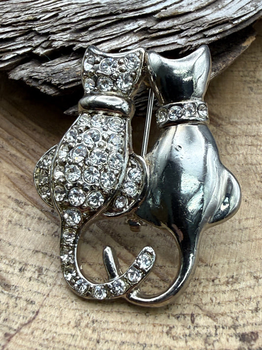 Vintage Silver Tone Entwined Cats Brooch