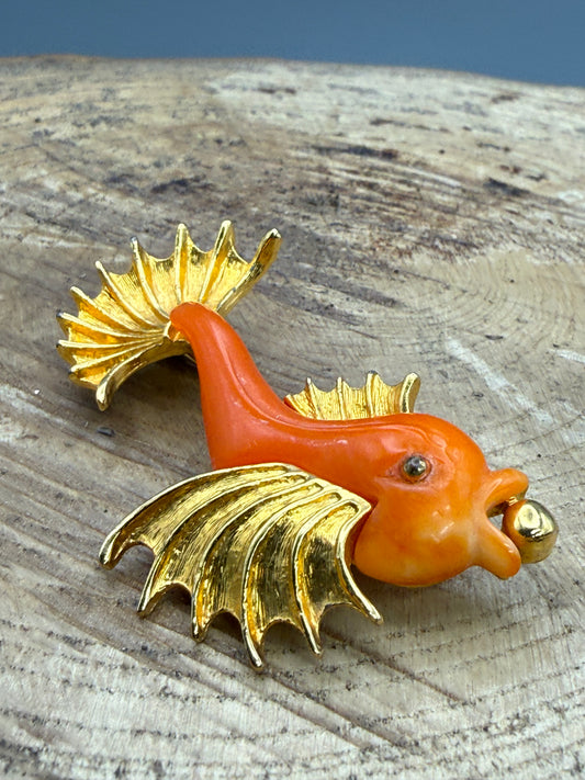 Vintage Sphinx Tropical Fish Brooch
