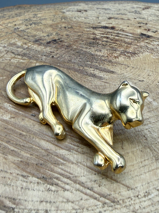 Vintage Resting Big Cat Brooch, Gold Tone