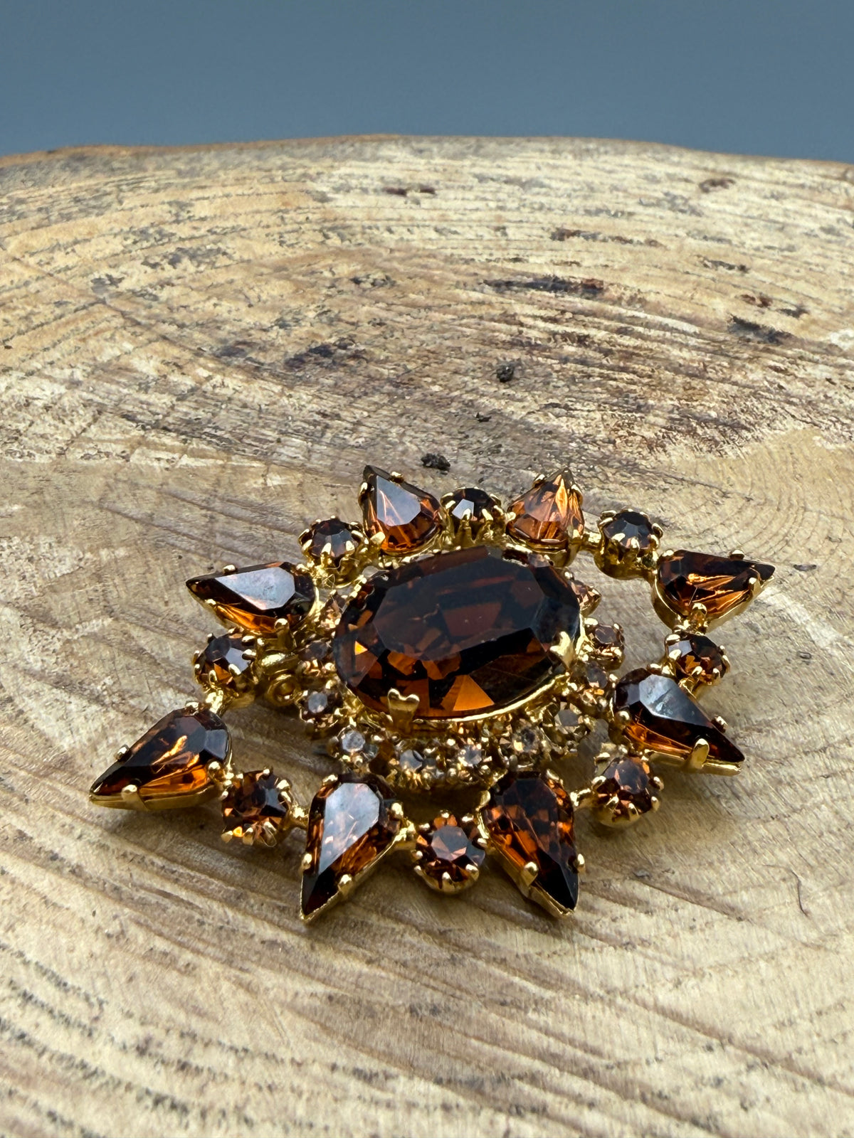 Vintage Brown Glass Starburst Brooch