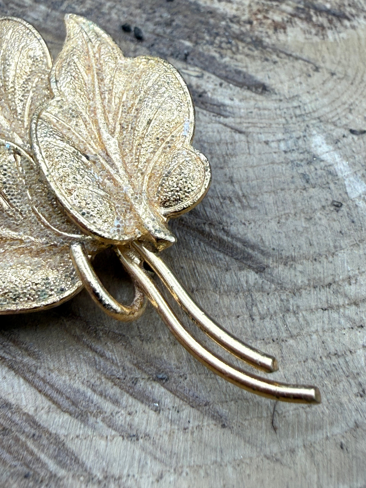 Vintage Gold Tone Textured Leaf Brooch