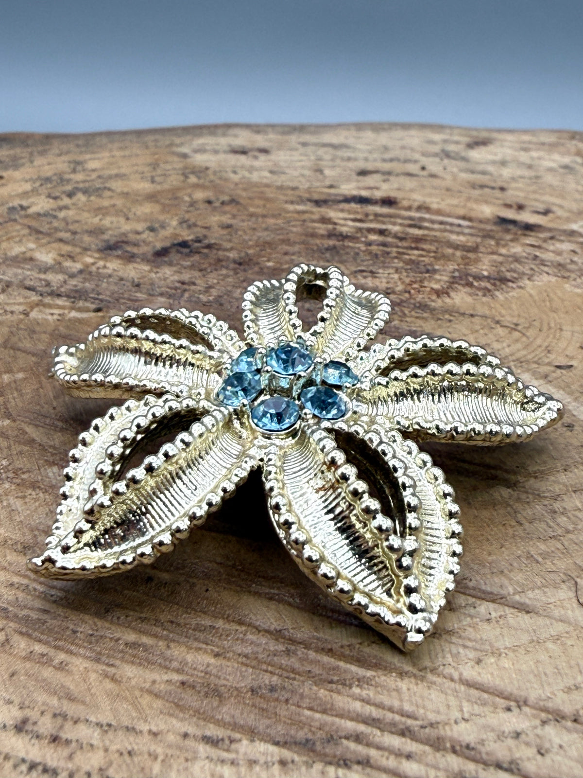 Vintage Flower Brooch with Sky Blue Rhinestones