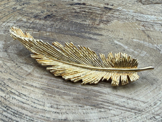 Vintage Coro Textured Feather Brooch