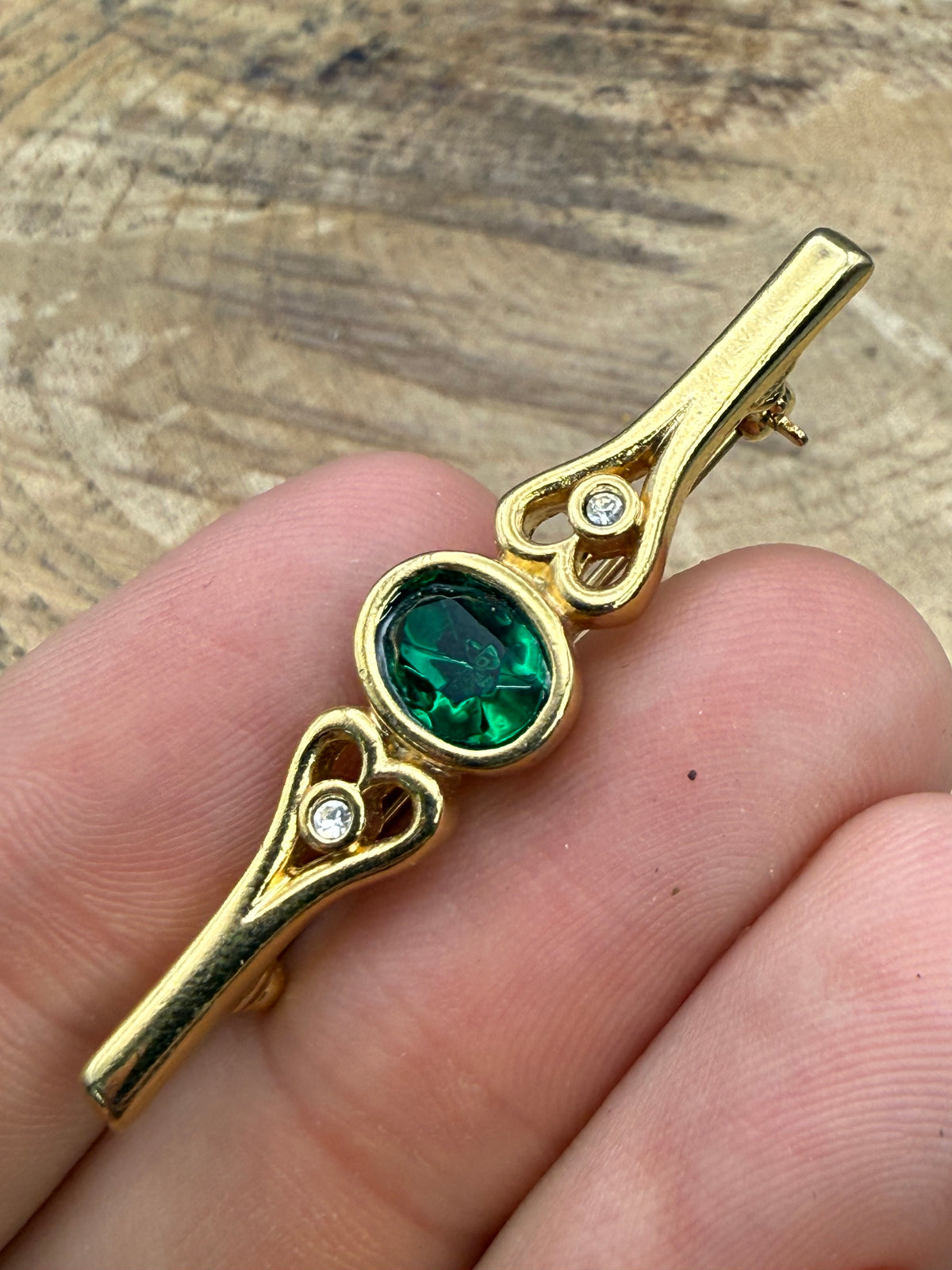 Vintage Green Glass Bar Brooch