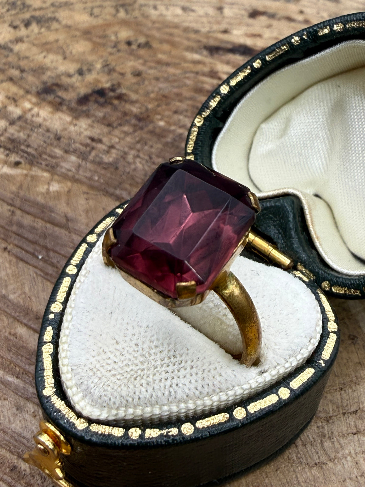 Vintage Faceted Purple Glass Cocktail Ring