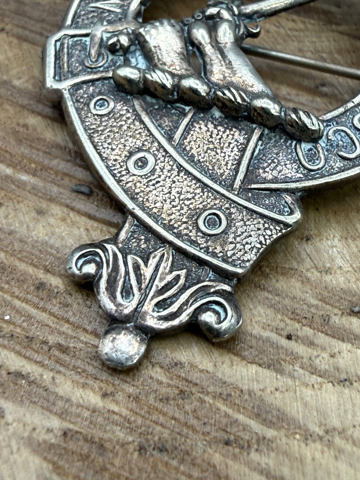 Vintage MacMillan Clan Crest Badge Brooch