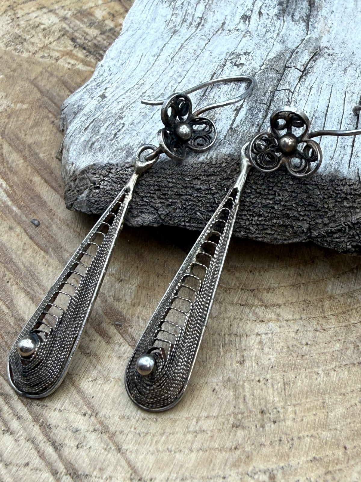 Vintage Floral Filigree Drop Earrings