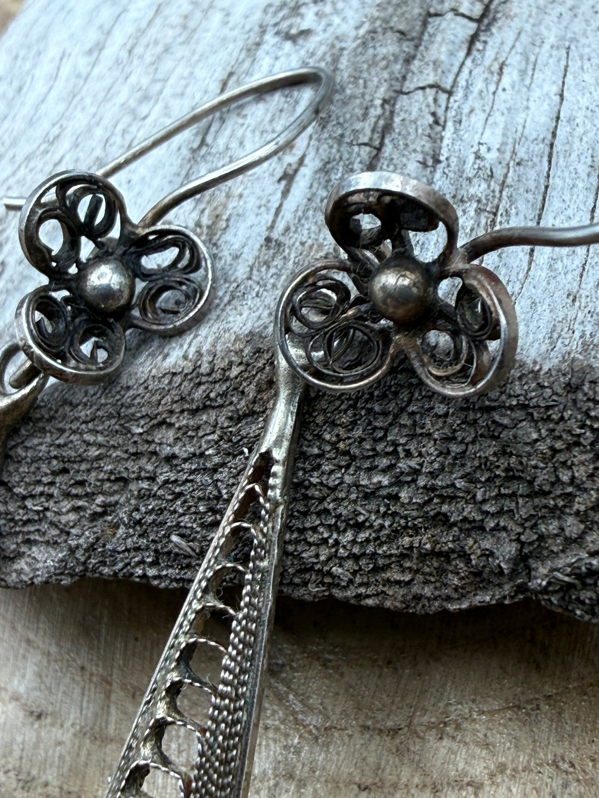 Vintage Floral Filigree Drop Earrings