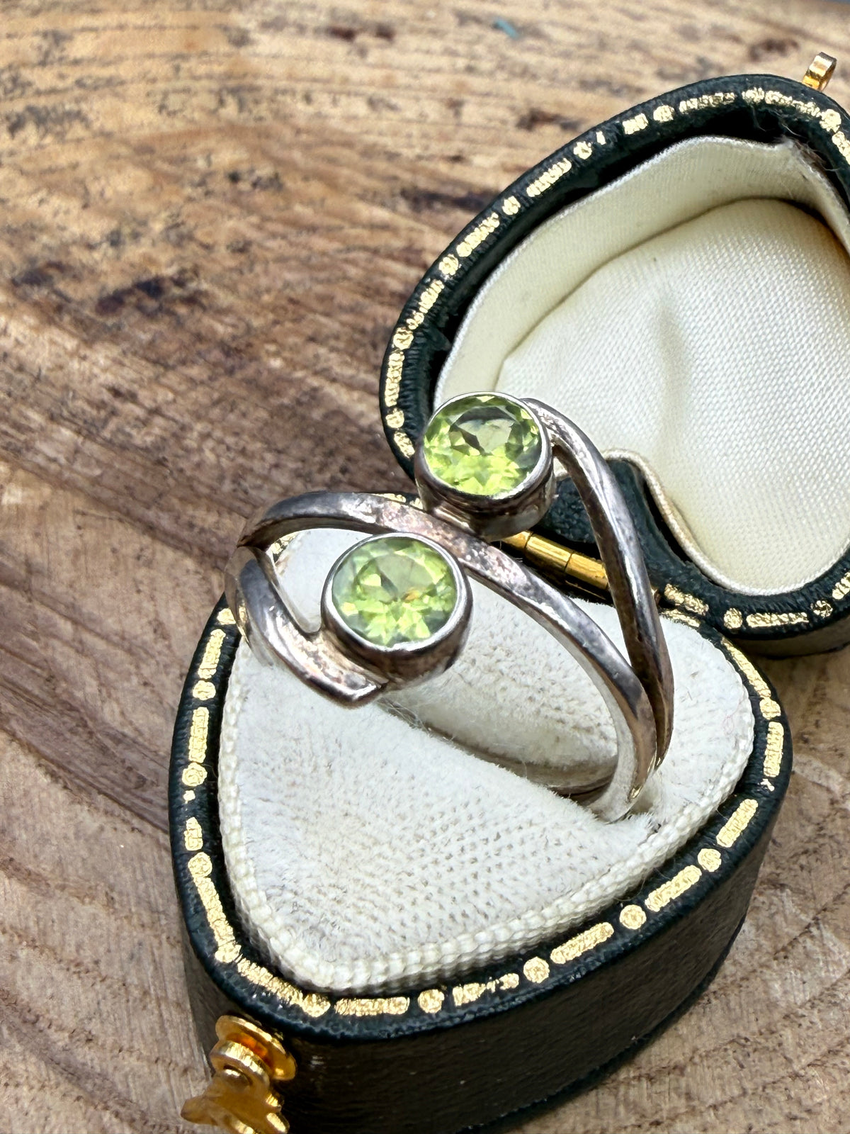 Vintage Sterling Silver Peridot Crossover Ring