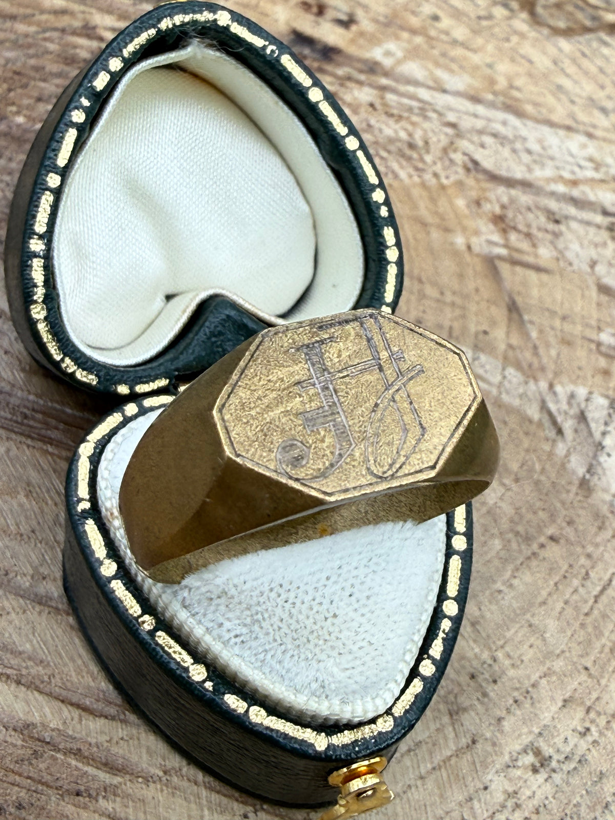 Antique Brass Monogram Signet Ring - Size Z
