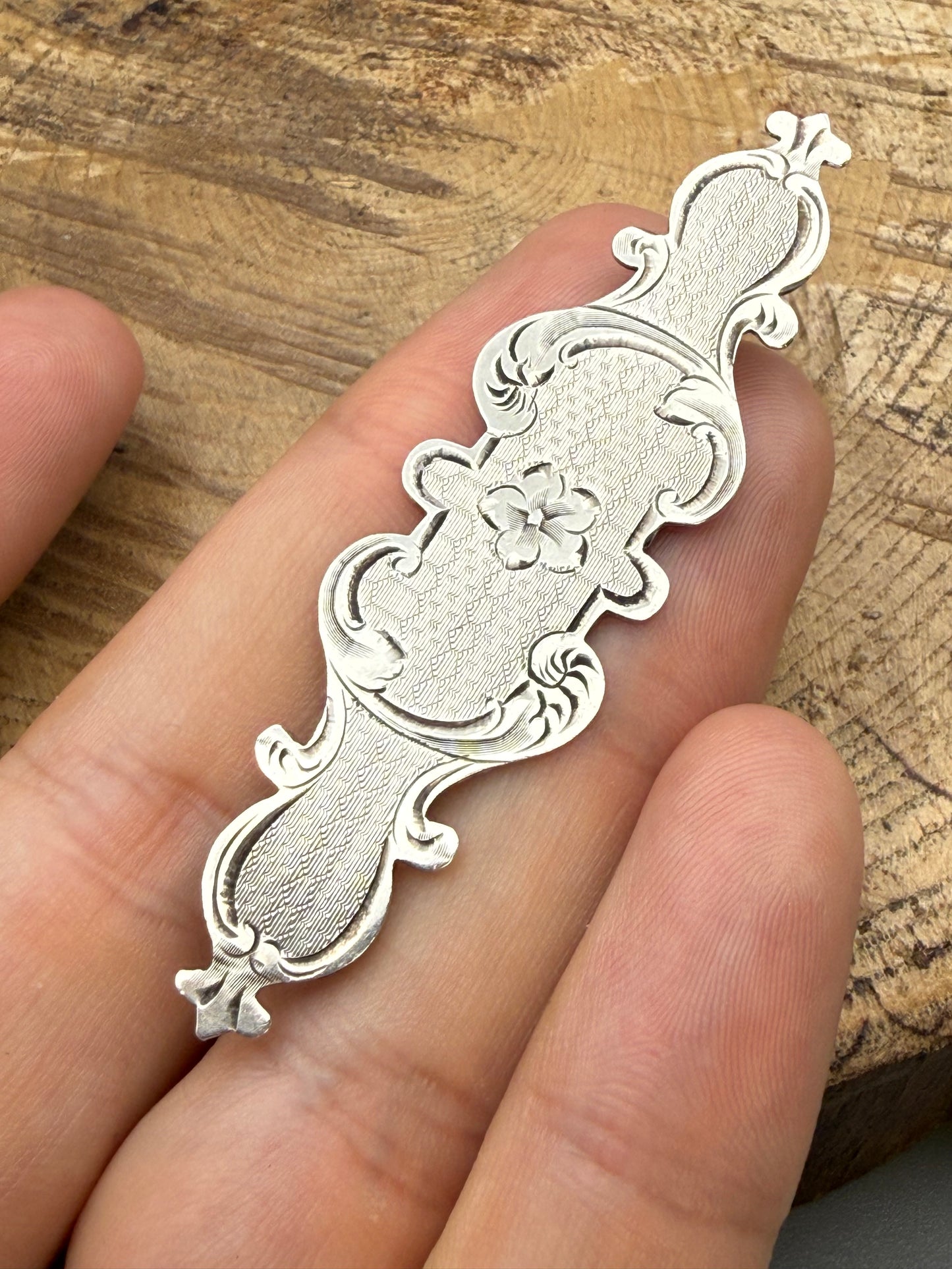 Victorian Sterling Silver Aesthetic Period Bar Brooch