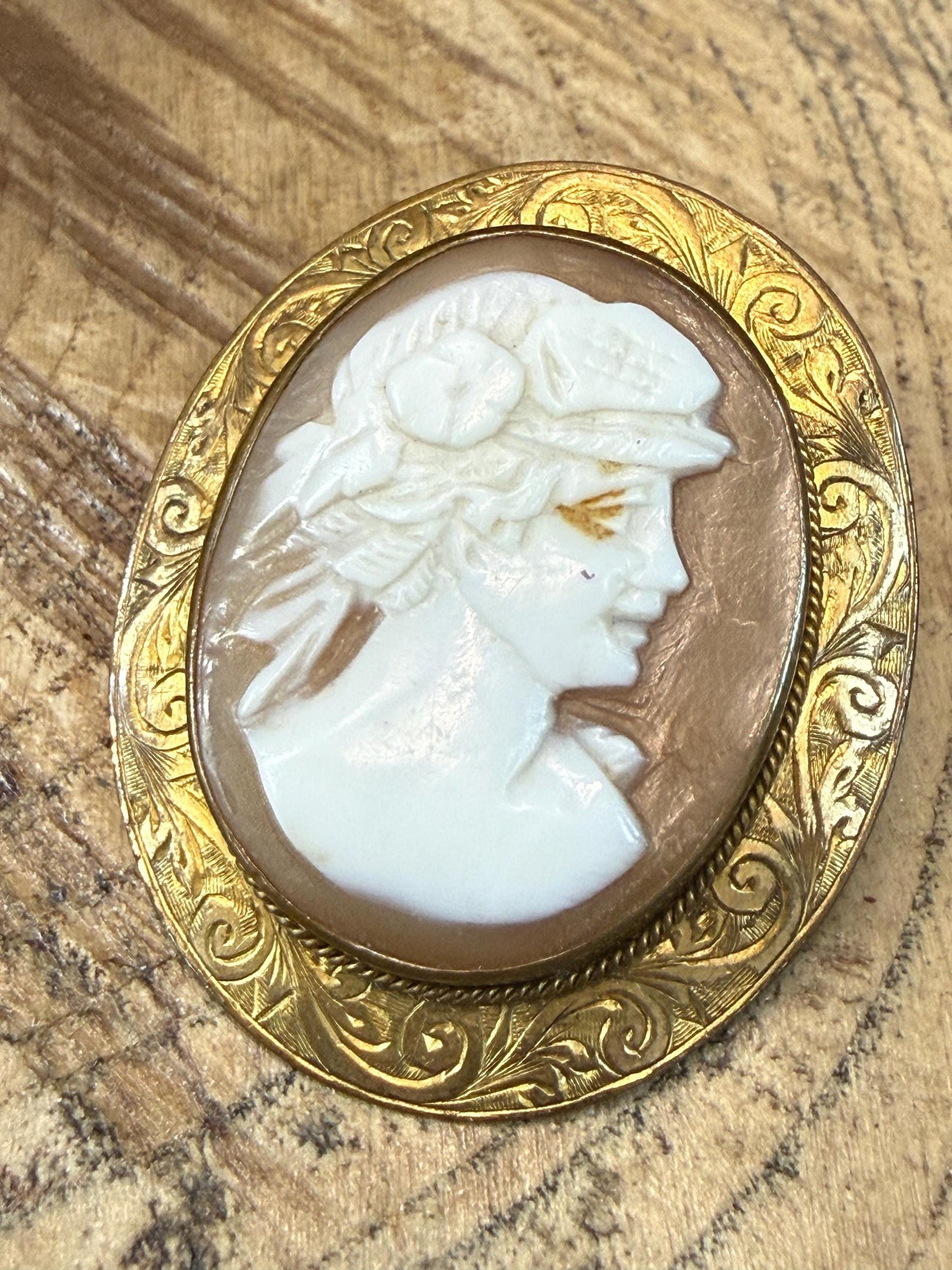 Antique Victorian Cameo Brooch of Greek Goddess Flora