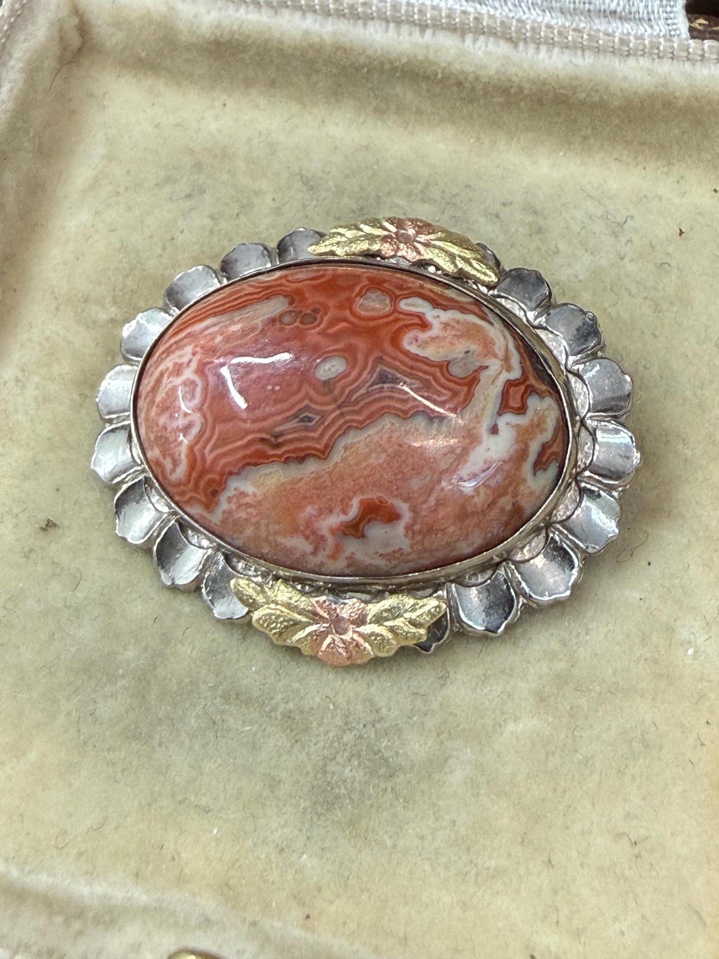 Vintage Sterling Silver Crazy Lace Agate Brooch