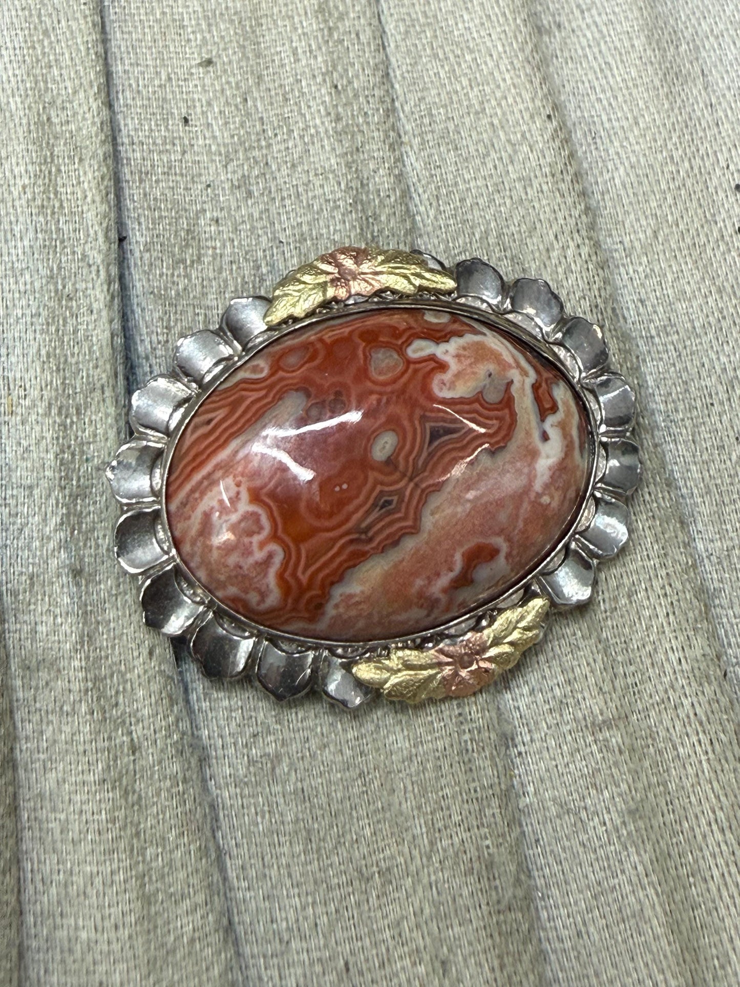 Vintage Sterling Silver Crazy Lace Agate Brooch
