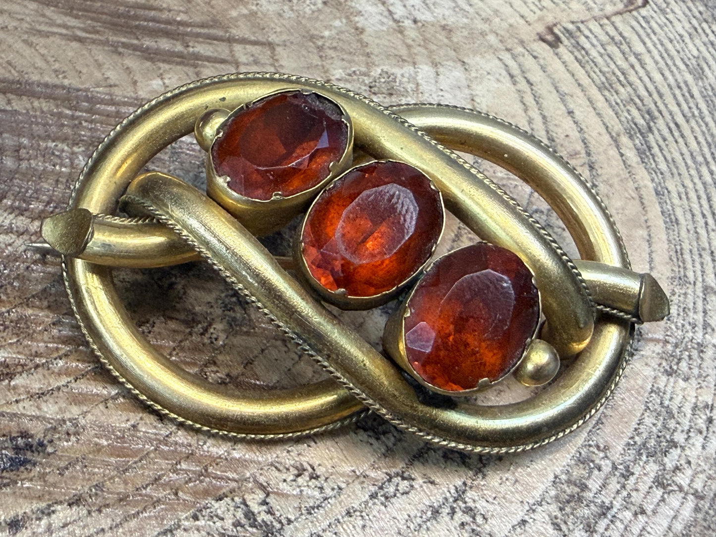 Antique Victorian Lovers Knot Brooch