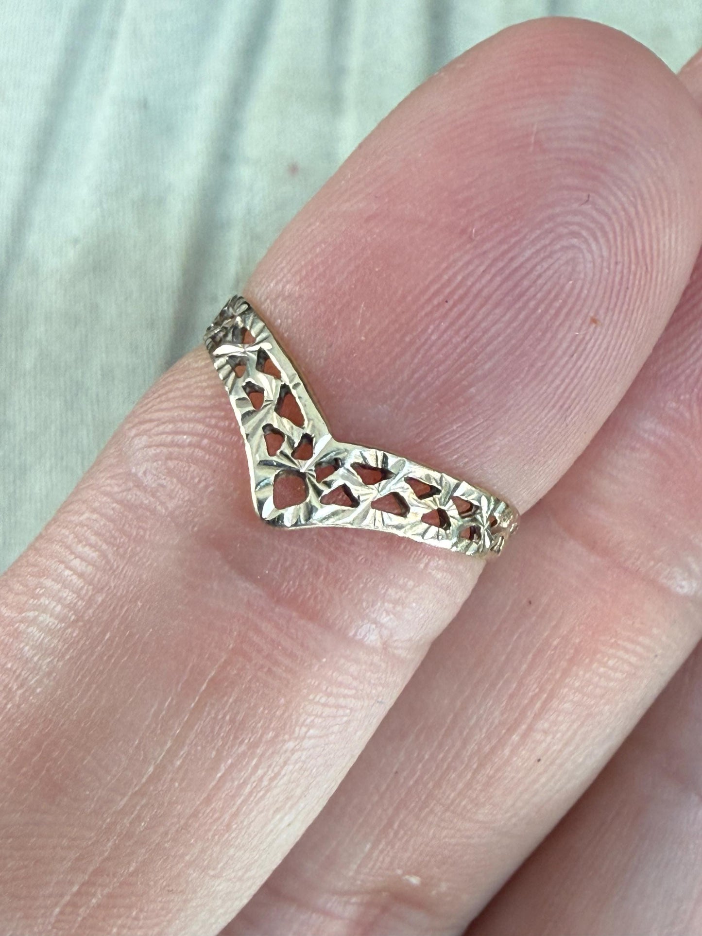 Vintage 9ct Gold Wishbone Latticed Ring