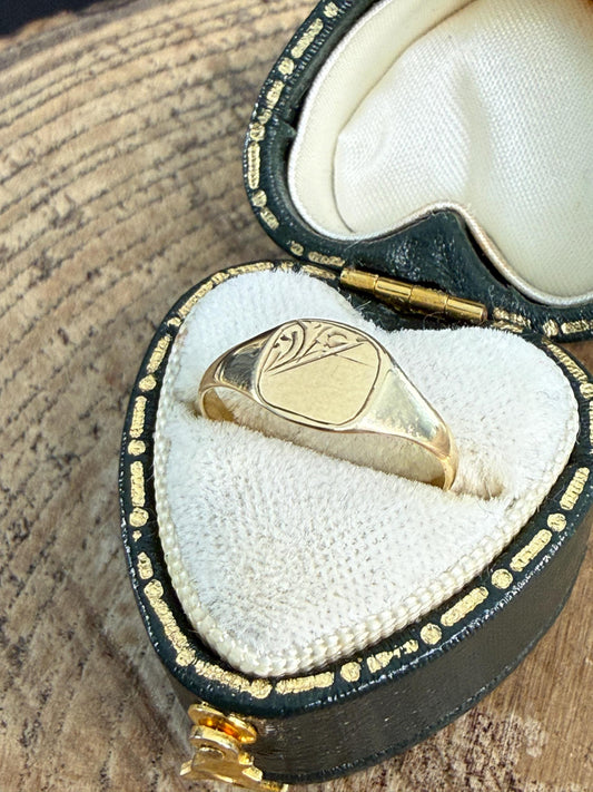 Vintage 9ct Gold Signet Ring for Christening or Pinky