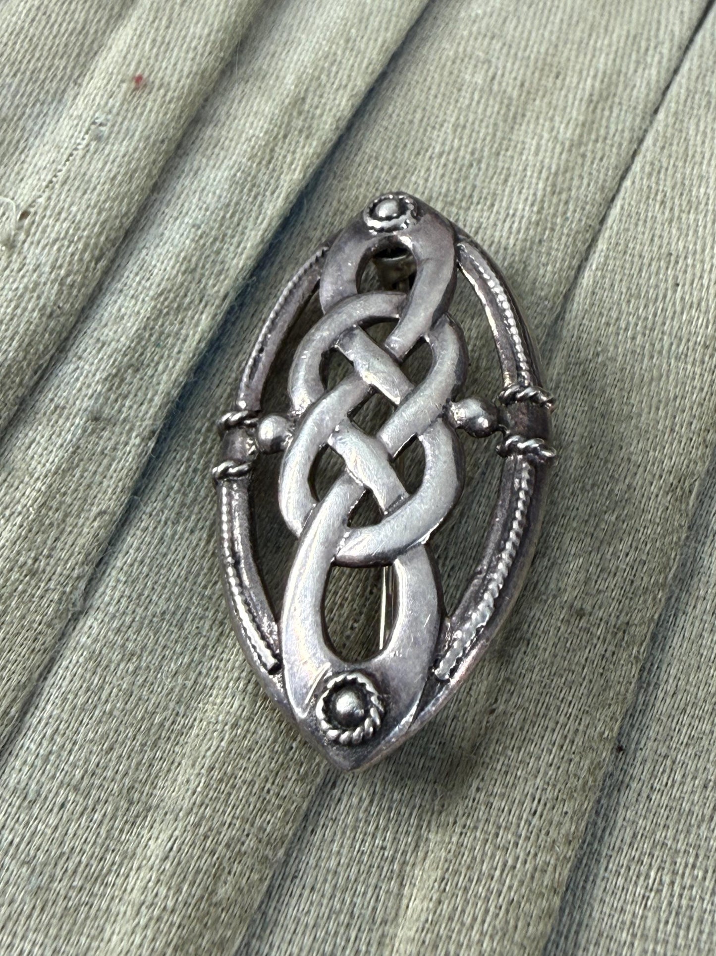 Vintage Kit Heath Celtic Knot Sterling Silver Brooch