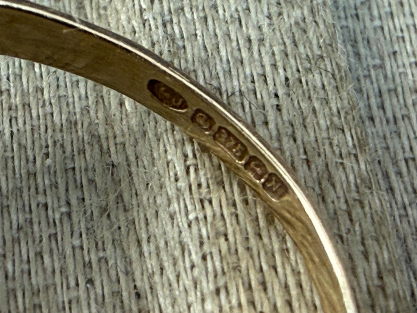 Vintage 9ct Gold Wishbone Latticed Ring