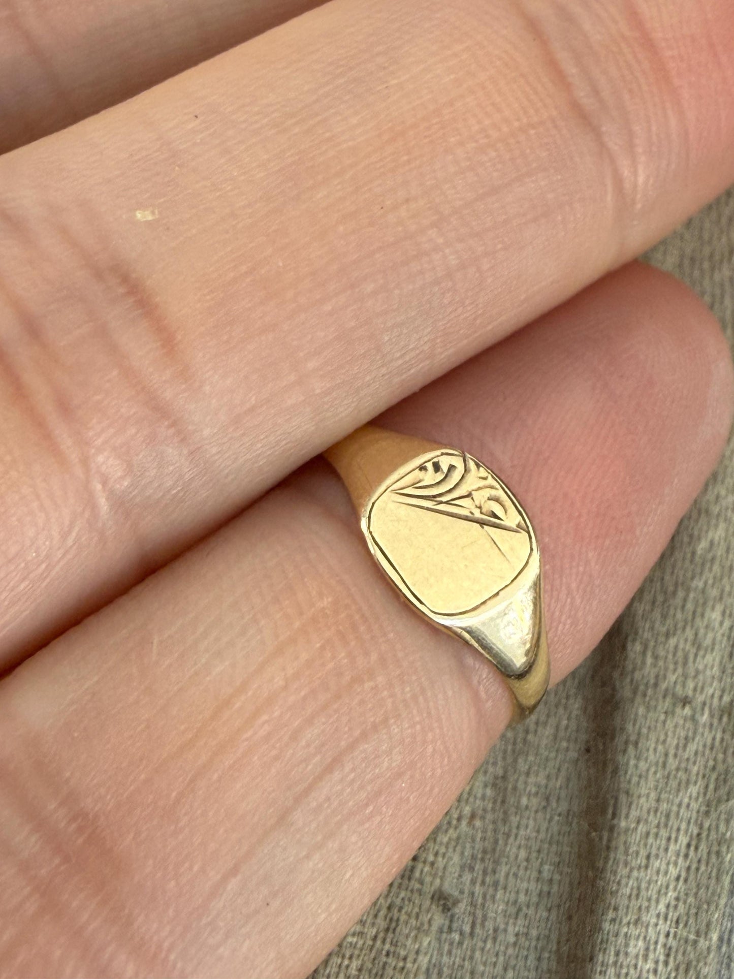 Vintage 9ct Gold Signet Ring for Christening or Pinky
