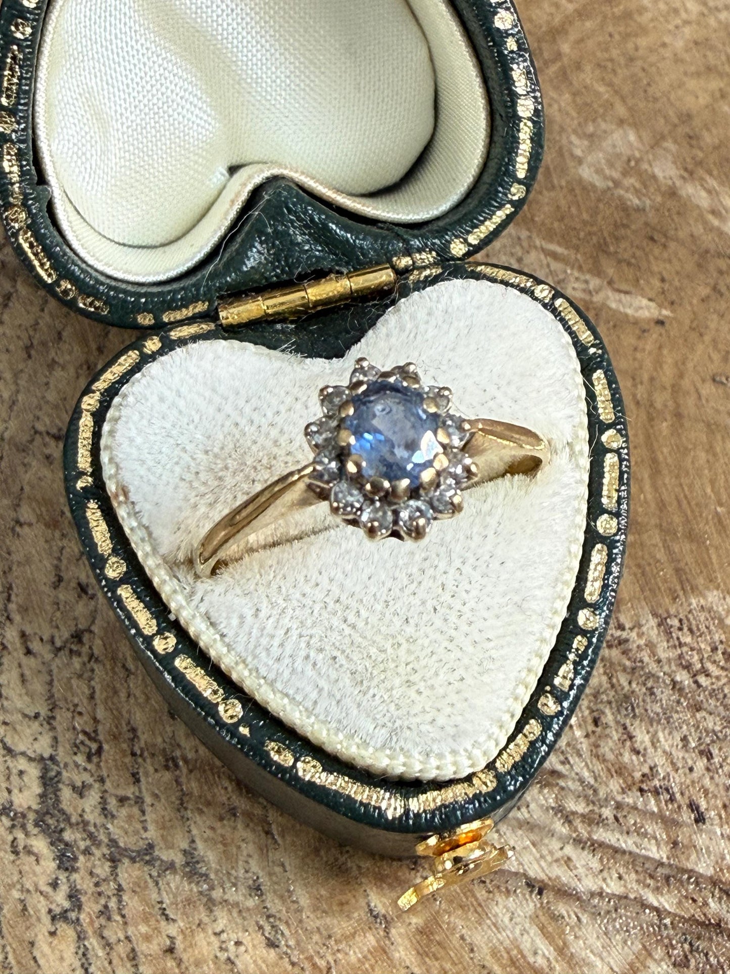 Vintage 9ct Gold Blue Topaz and Spinel Cluster Ring