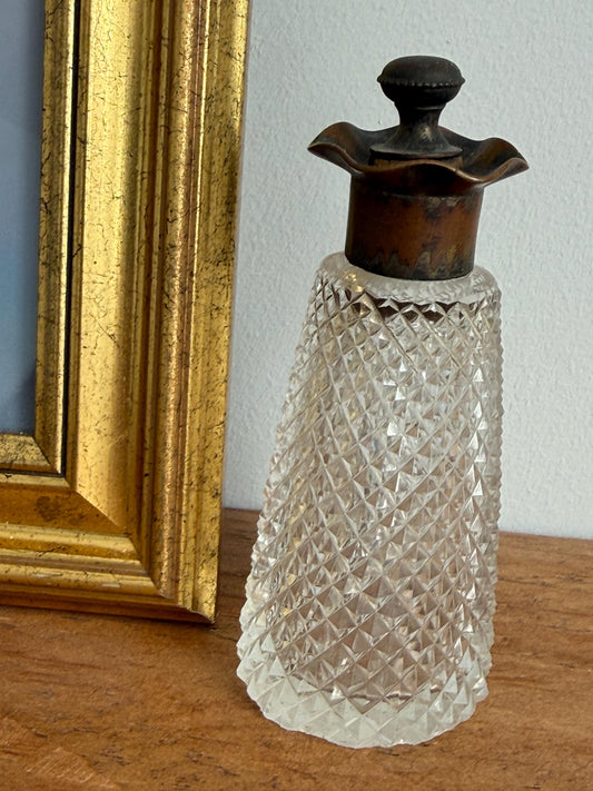 Antique Late Victorian Vinaigrette Scent Bottle
