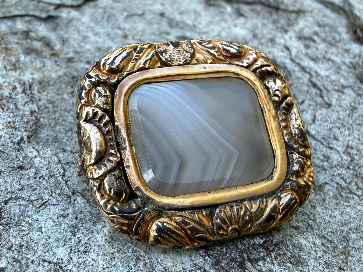 Victorian Banded Grey Montrose Agate Brooch