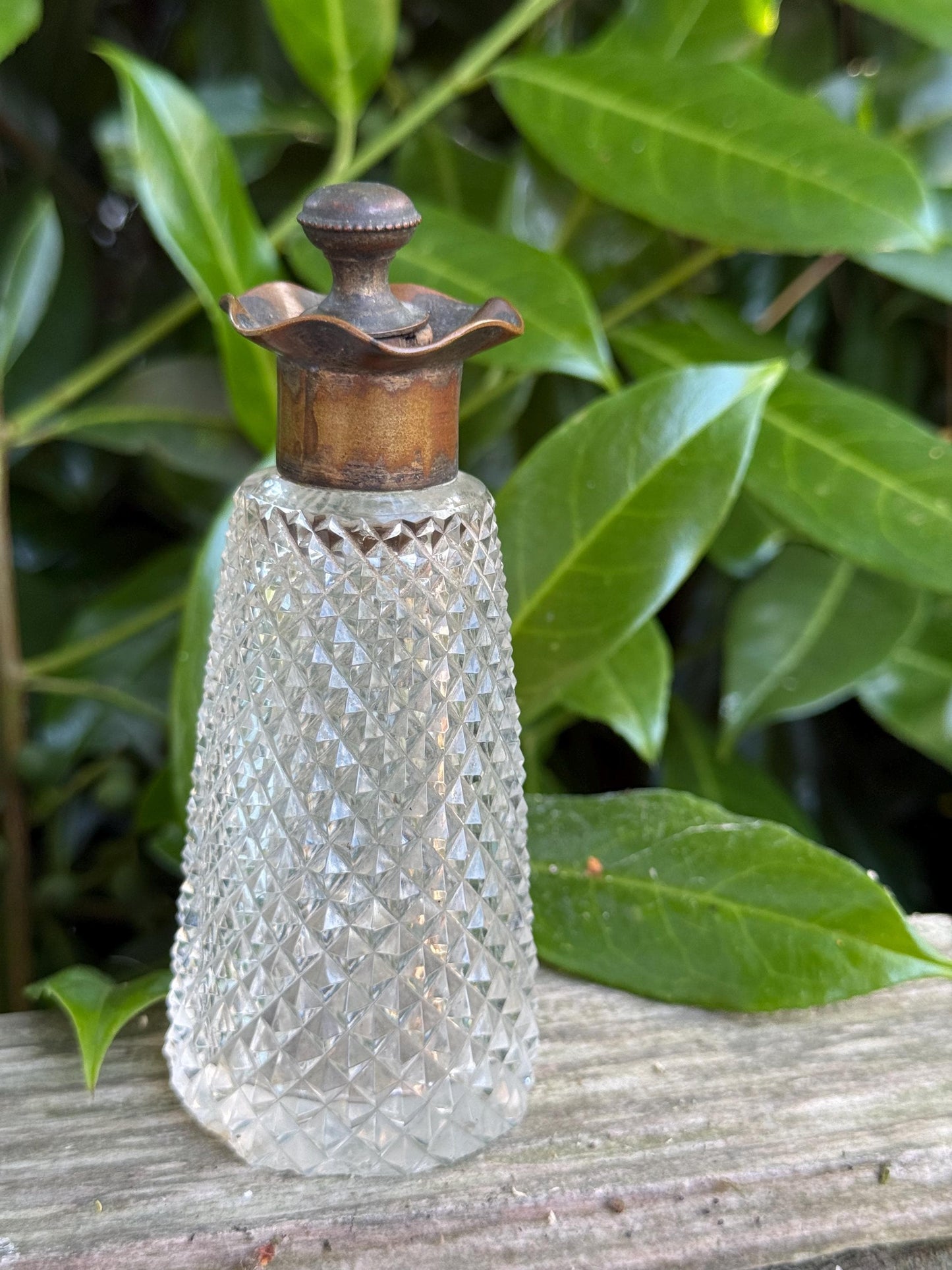 Antique Late Victorian Vinaigrette Scent Bottle